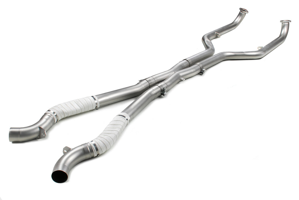 Eisenmann F1X M5/M6 F06 M6 exhaust center pipe set installed on a vehicle, showcasing polished metal pipes and mounting details.