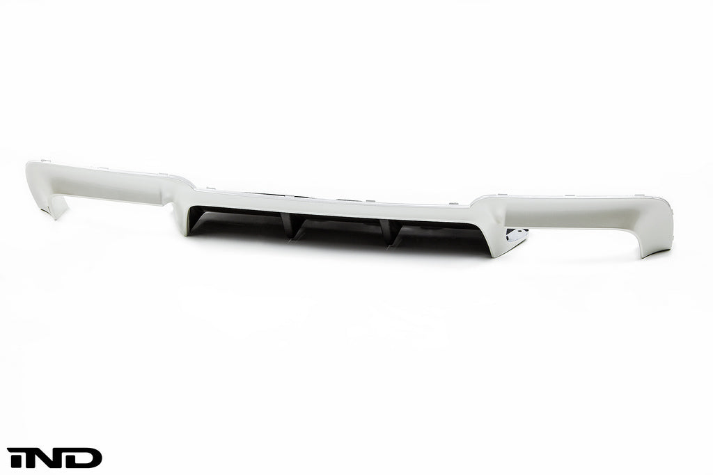 RKP f10 m5 carbon fiber rear center diffuser - iND Distribution