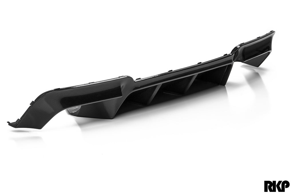 RKP f10 m5 carbon fiber rear center diffuser - iND Distribution