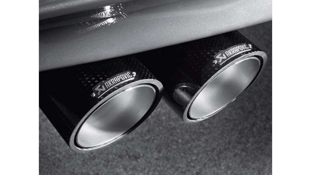 Akrapovic e82 1m coupe evolution exhaust system w carbon tail pipe set titanium - iND Distribution