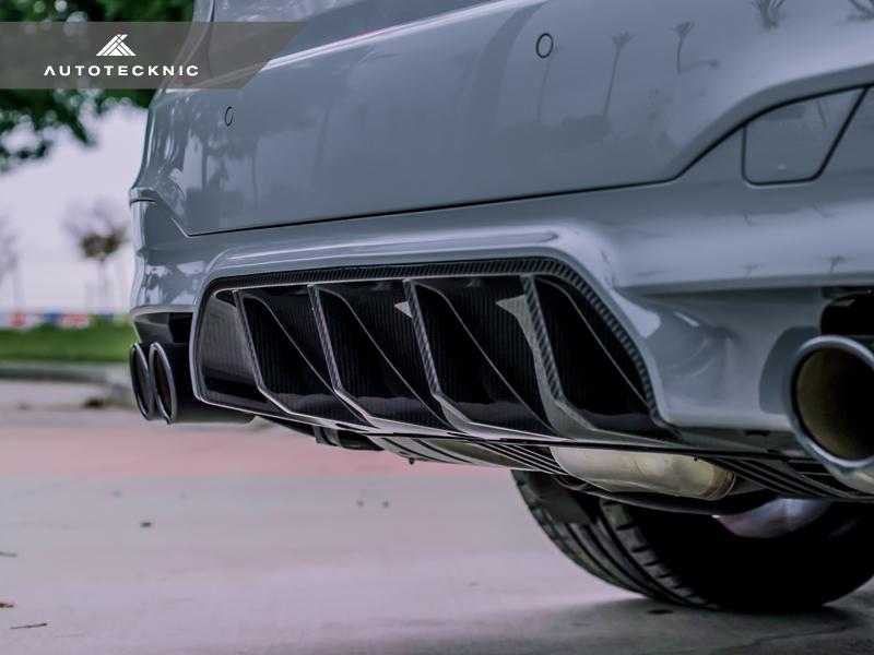 AutoTecknic f90 m5 dry carbon competition rear diffuser - iND Distribution