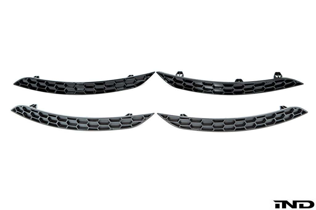 Acexxon 8v rs3 rear reflector inset set honeycomb - iND Distribution