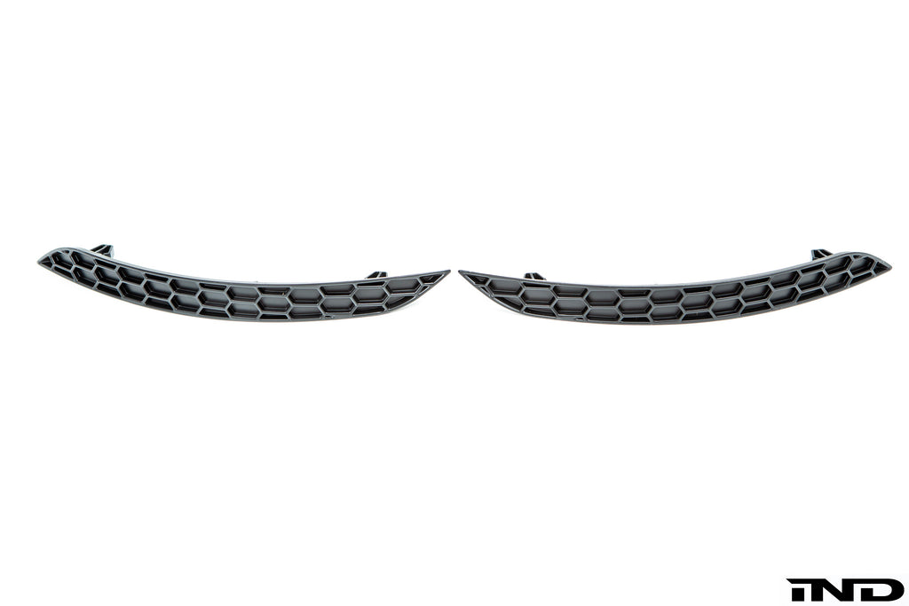 Acexxon 8v rs3 rear reflector inset set honeycomb - iND Distribution