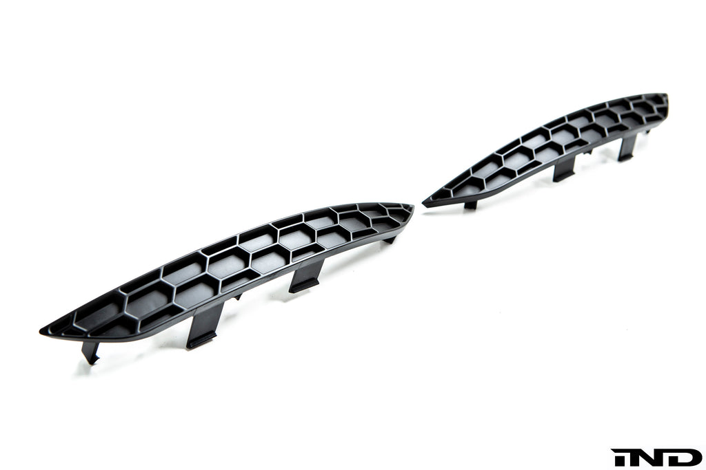 Acexxon b9 a5 s5 rear reflector insert set honeycomb - iND Distribution