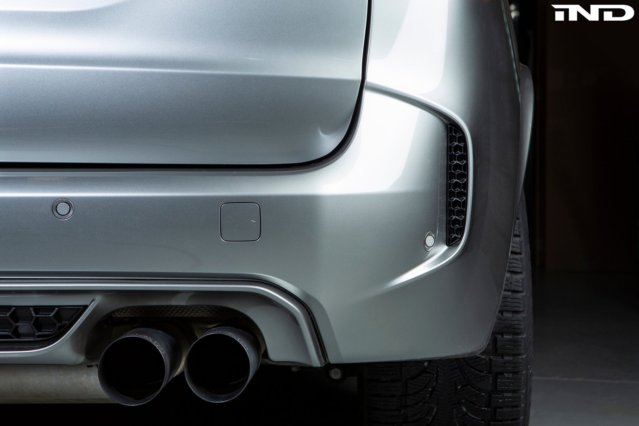 Acexxon f85 x5m rear reflector insert set - iND Distribution