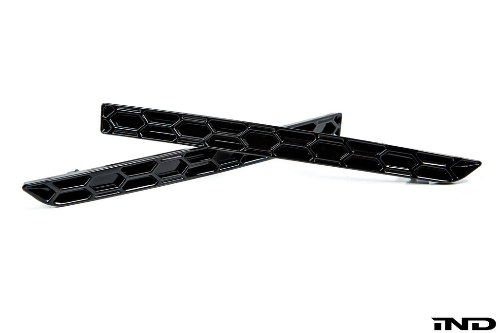 Acexxon f8x m3 m4 rear reflector insert set honeycomb - iND Distribution