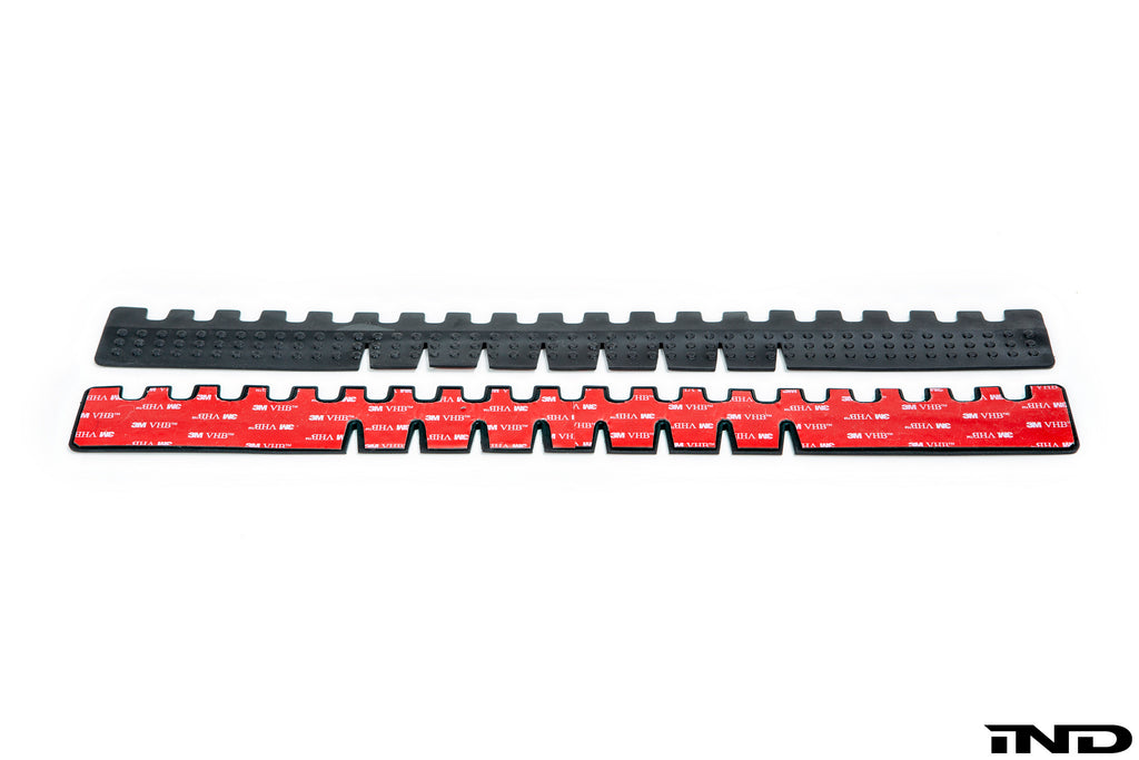 Acexxon universal front lip protector - iND Distribution