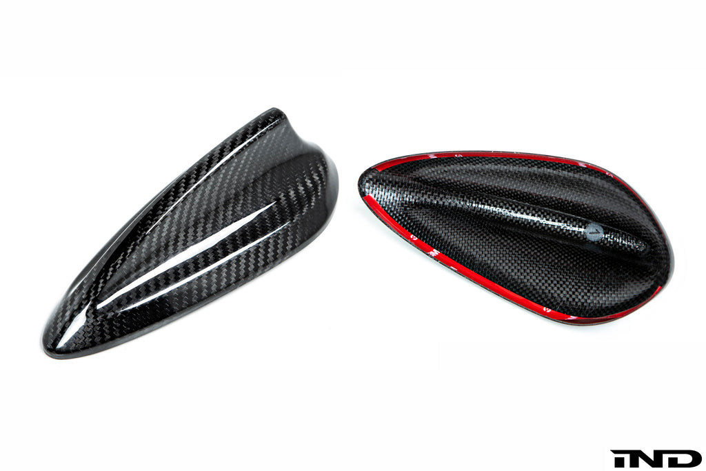 AutoTecknic f chassis dry carbon roof antenna cover - iND Distribution