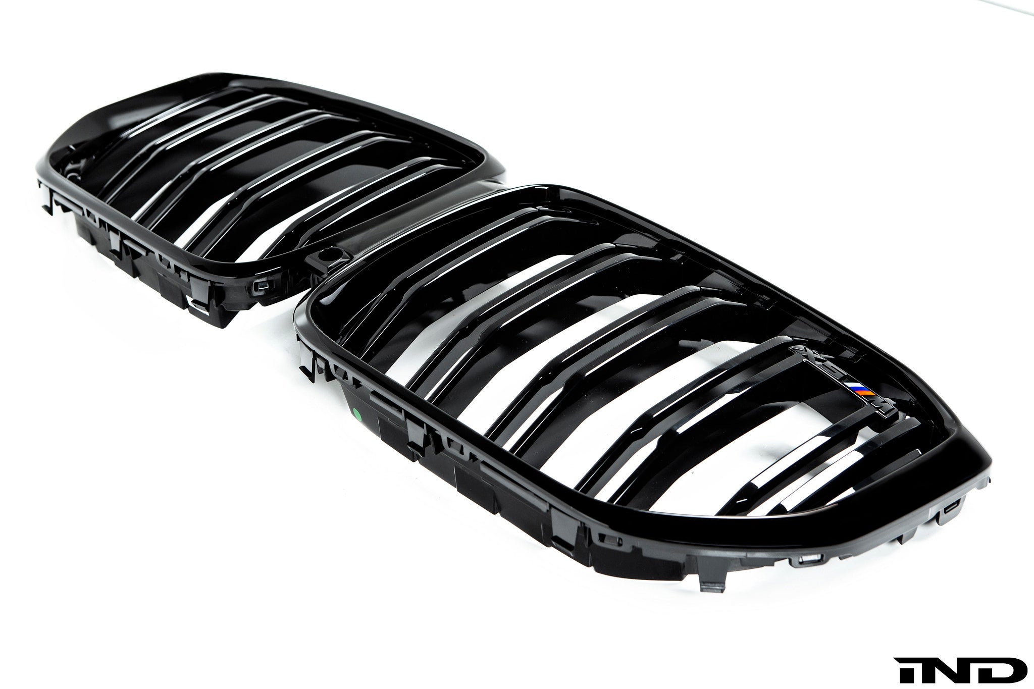 BMW f95 x5m gloss black front grille - iND Distribution