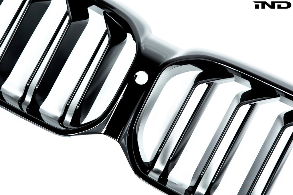 BMW M Performance F90 M5 LCI front grille set showcasing sleek design and premium materials for enhanced exterior styling.