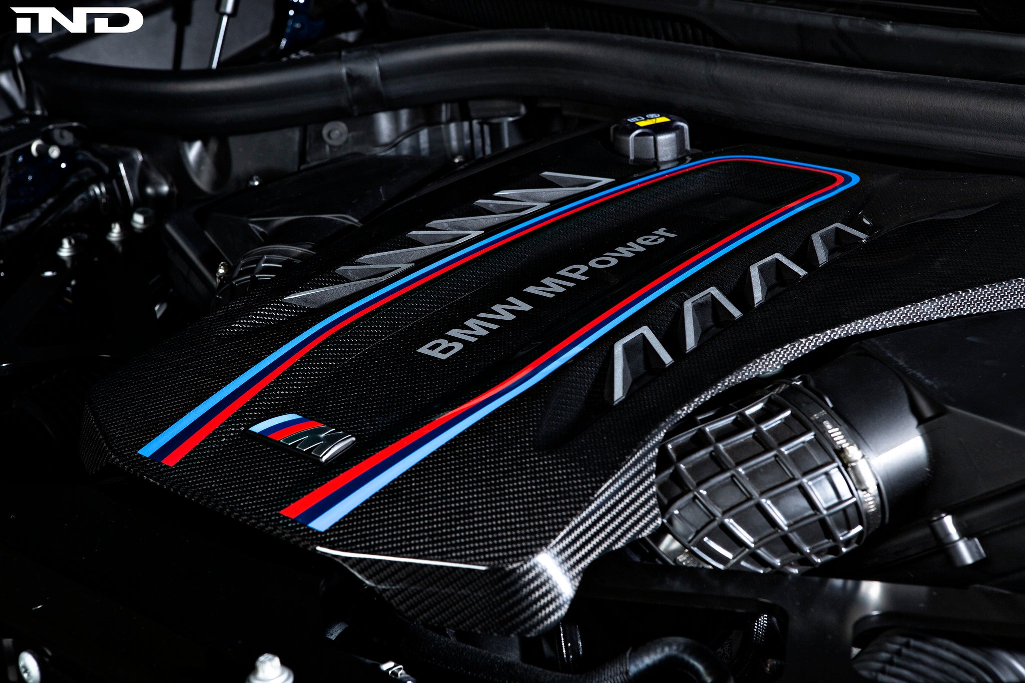 BMW M Performance F95 X5M / F96 X6M Carbon Engine Cover