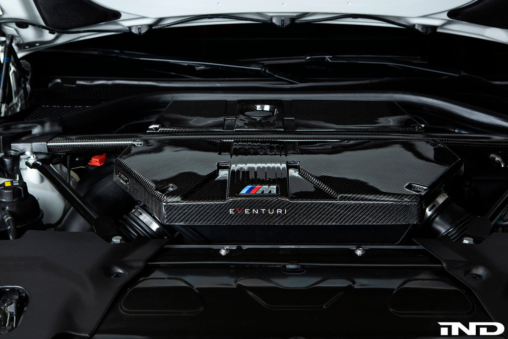 Eventuri carbon intake system installed BMW X3M X4M S58 engine bay