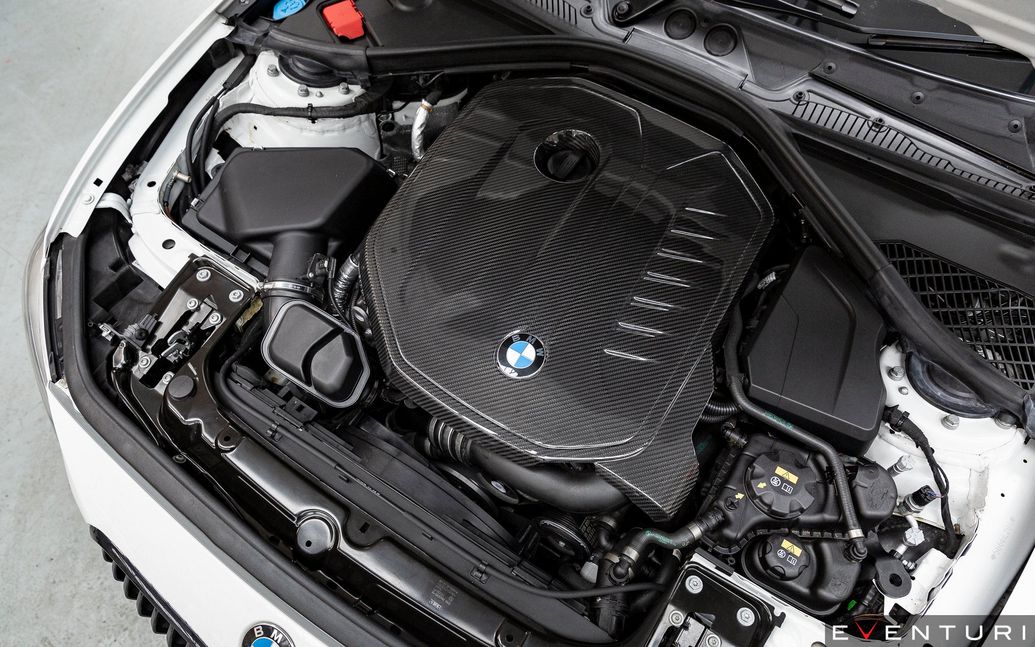 Eventuri bmw b58 carbon engine cover - iND Distribution