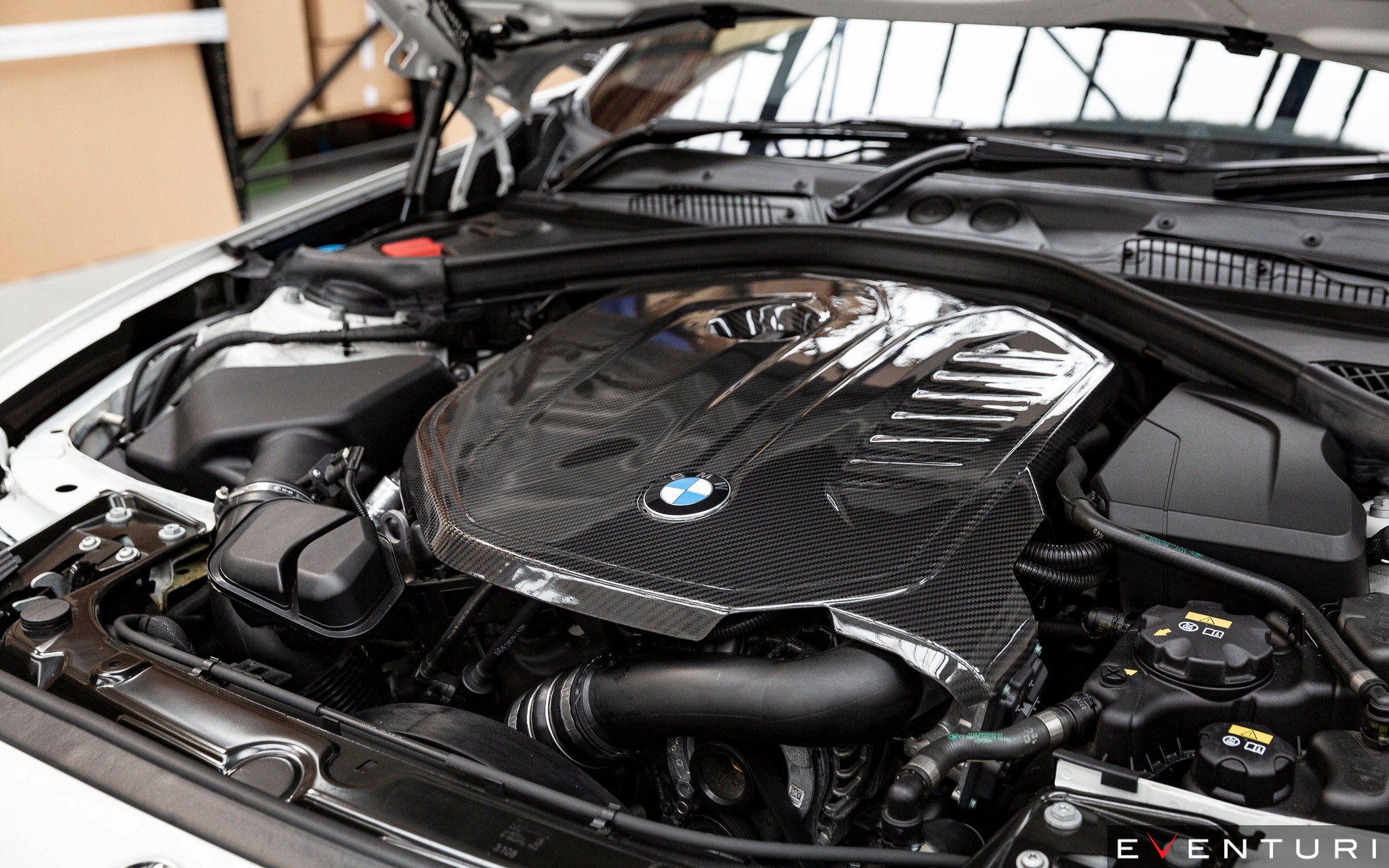 Eventuri bmw b58 carbon engine cover - iND Distribution