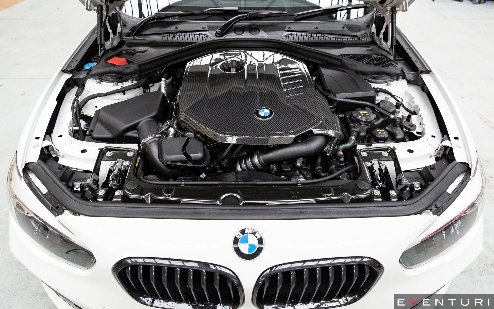 Eventuri bmw b58 carbon engine cover - iND Distribution