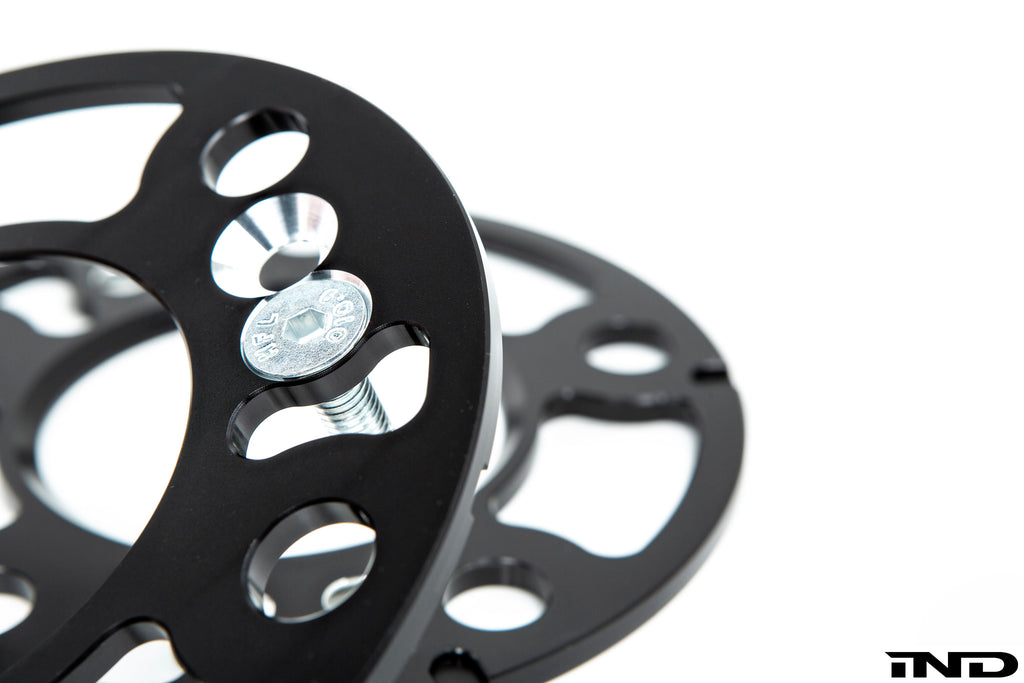 Future Classic wheel spacer kit 14mm lug - iND Distribution