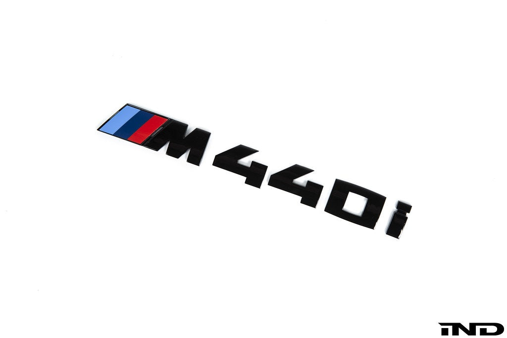 BMW G2X M440i Trunk Emblem - Gloss Black