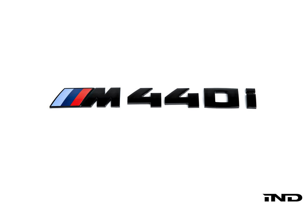 BMW G2X M440i Trunk Emblem - Gloss Black