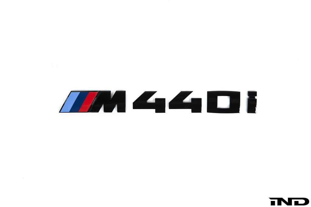 BMW G2X M440i Trunk Emblem - Gloss Black