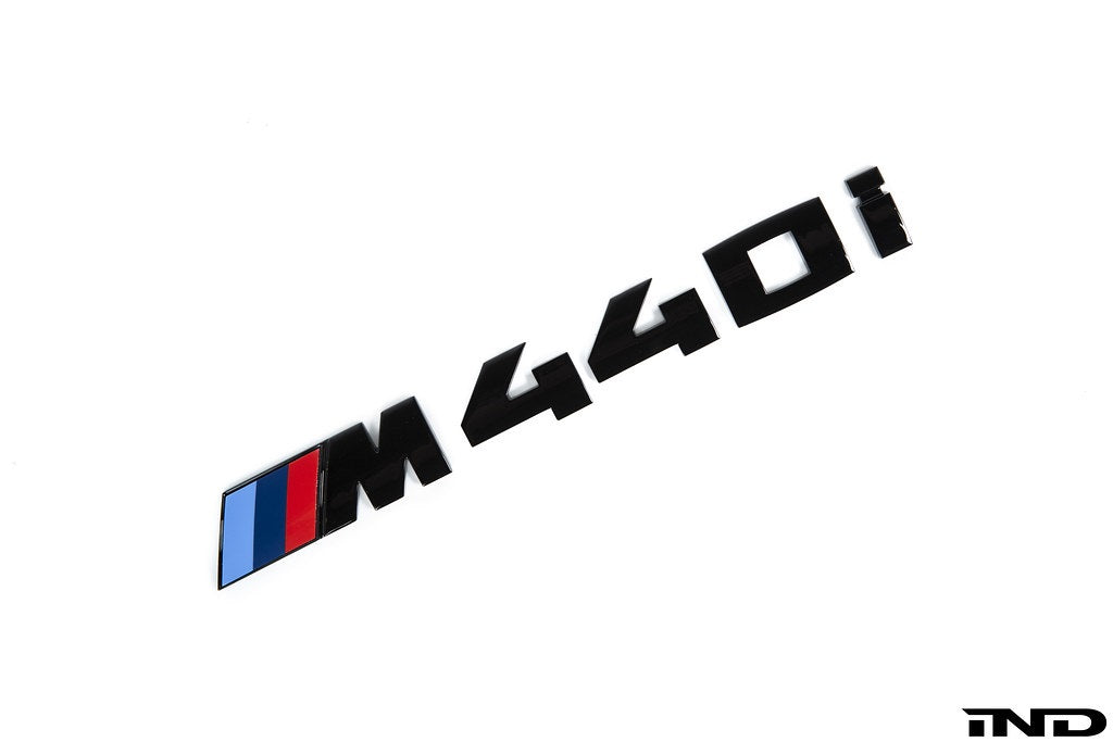 BMW G2X M440i Trunk Emblem - Gloss Black