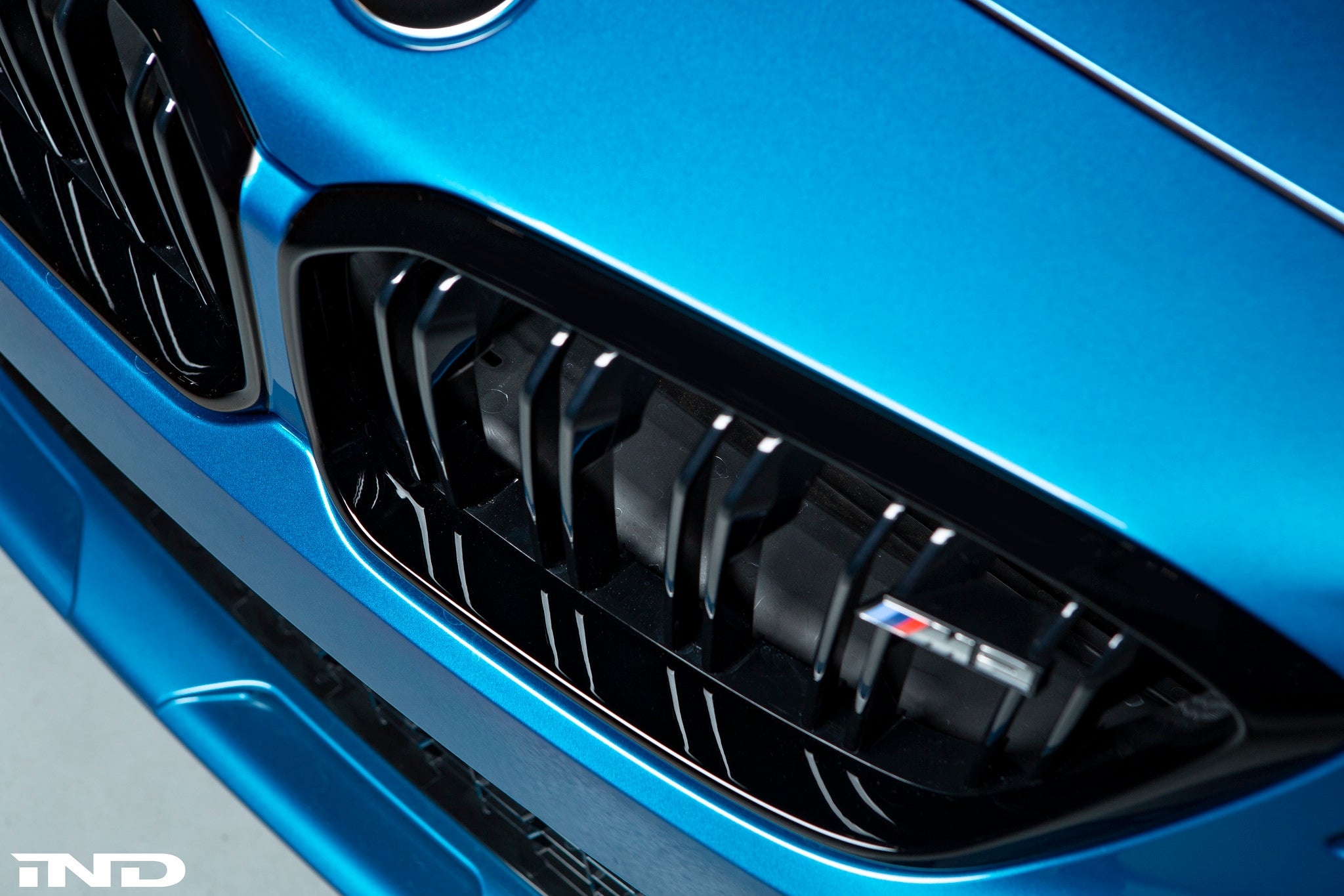 iND f87 m2 competition front grille with painted center trim - iND Distribution