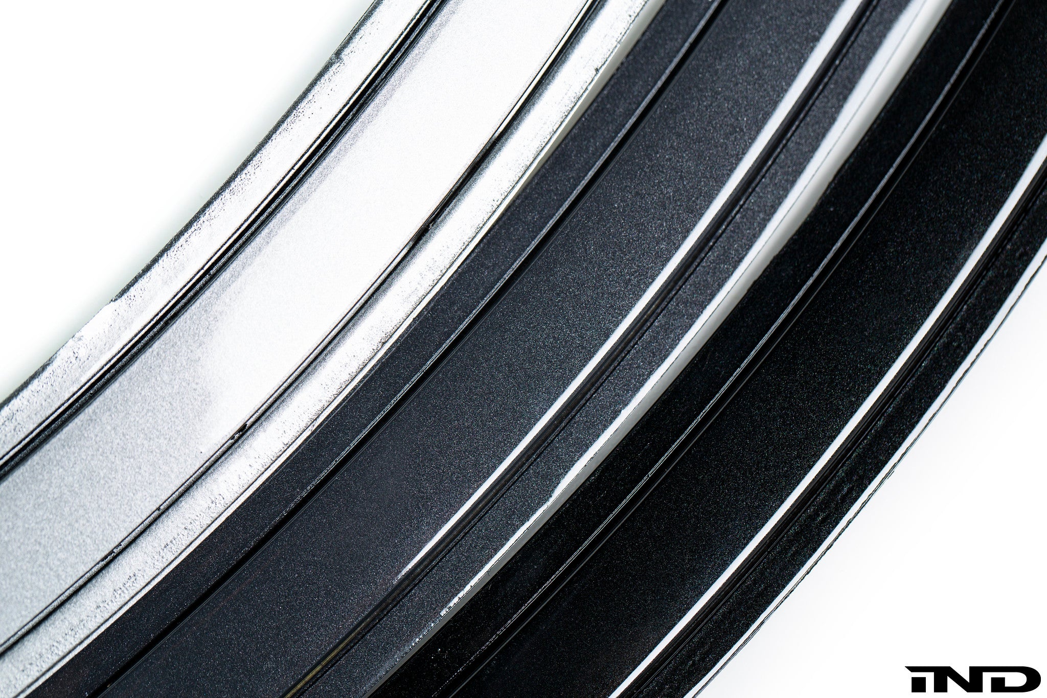 iND f92 m8 painted front reflector set 1 - iND Distribution