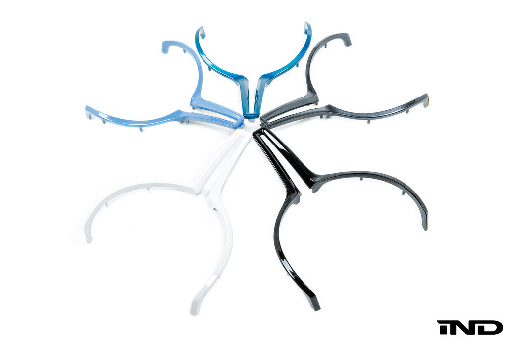 AutoTecknic painted steering wheel trim - iND Distribution