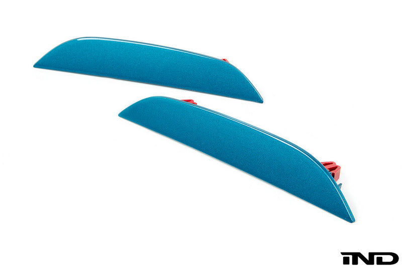 iND f90 m5 painted rear reflector set - iND Distribution