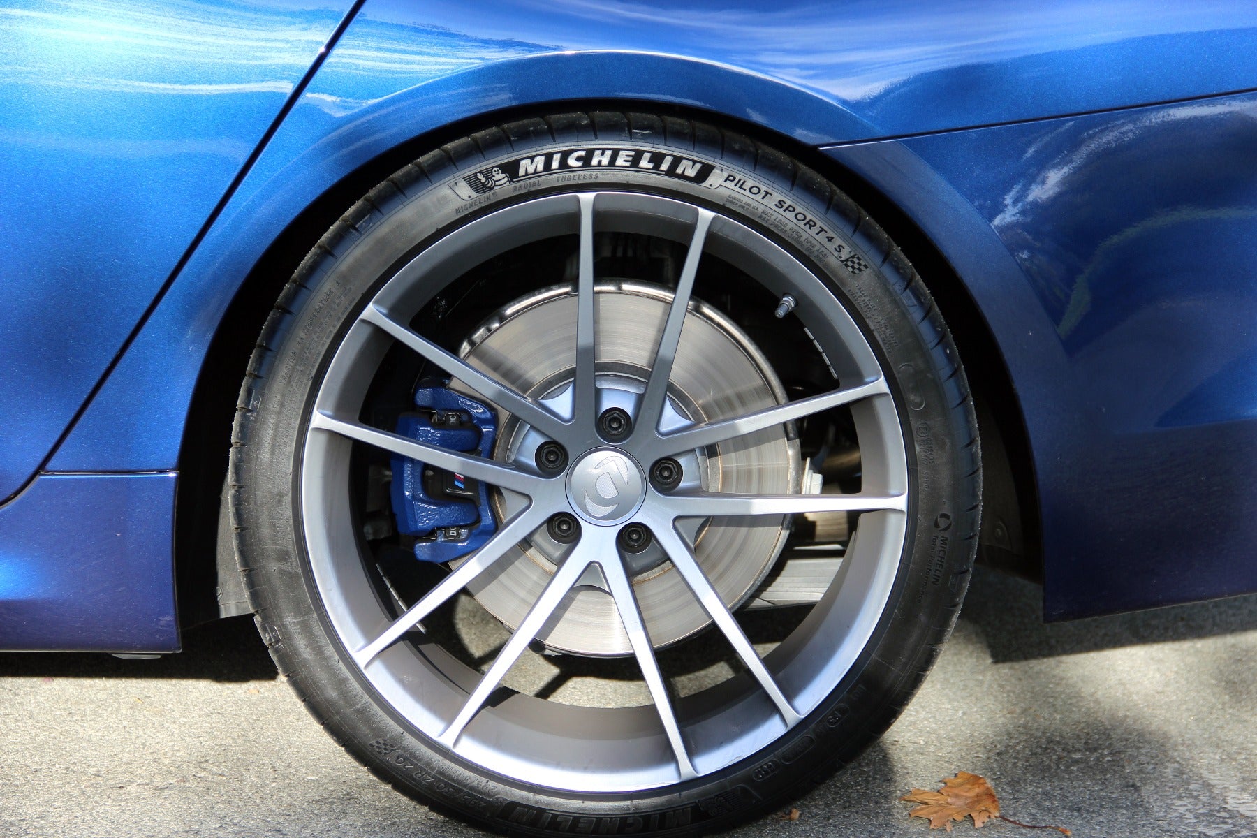 Dinan g30 m550i performance lowering spring set - iND Distribution