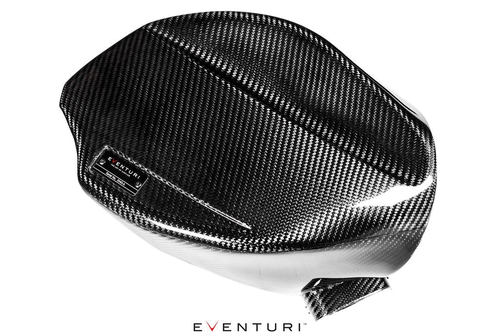Eventuri carbon intake system for BMW B58 G20 M340i M440i G42 M240i post November 2018 on white background