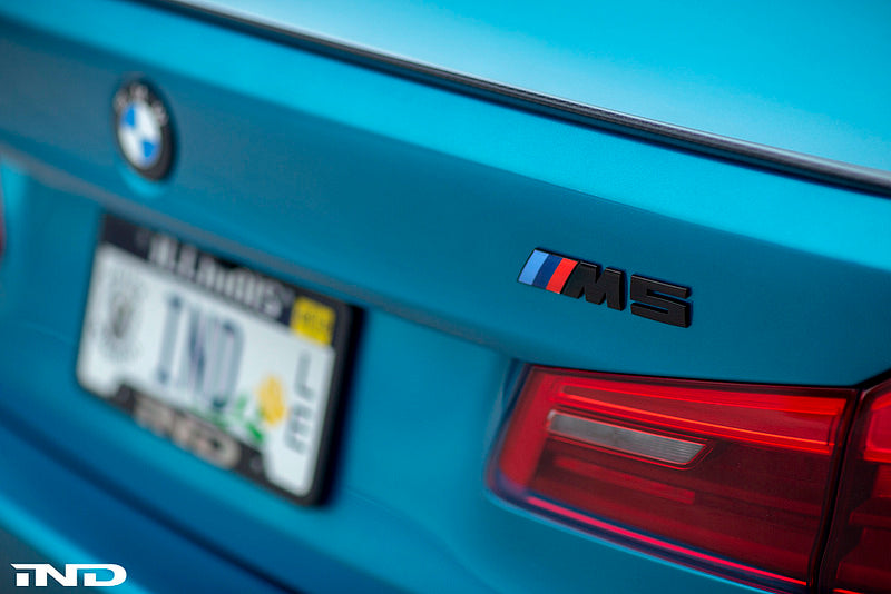 iND f90 m5 painted trunk emblem - iND Distribution