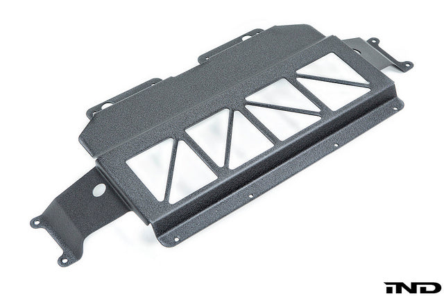 Fall Line Motorsports f90 m5 oil cooler guard - iND Distribution