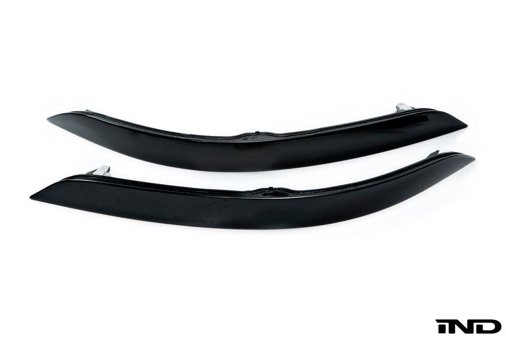 IND F15 X5 painted rear reflector set for exterior use, showing the reflective surfaces on a black background.