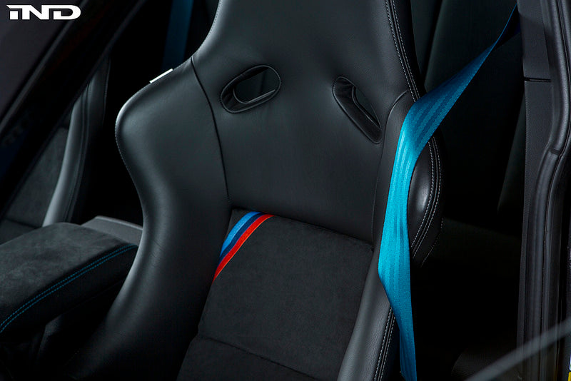 iND f87 m2 colored seat belt set - iND Distribution