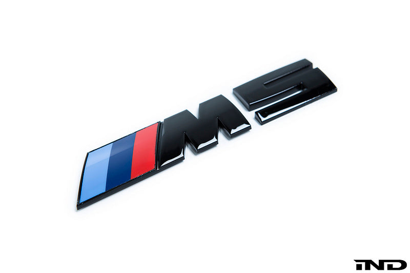 iND f90 m5 painted trunk emblem - iND Distribution