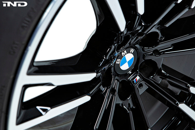 iND painted center caps 1 - iND Distribution