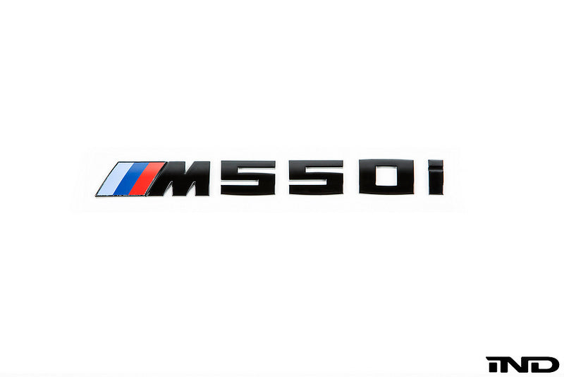 iND g30 m550i painted trunk emblem - iND Distribution